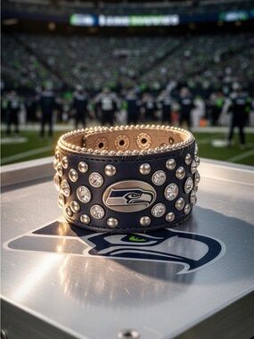 Seattle Seahawks Black Studded Crystal Leather Bracelet
